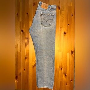 Levi’s 505 light wash jeans